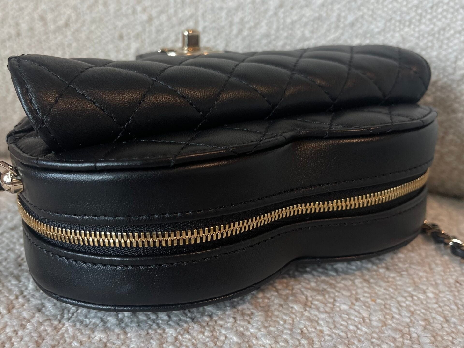 CHANEL Handbag 22S CC In Love Black Lambskin Quilted Large Heart Bag LGHW - Redeluxe