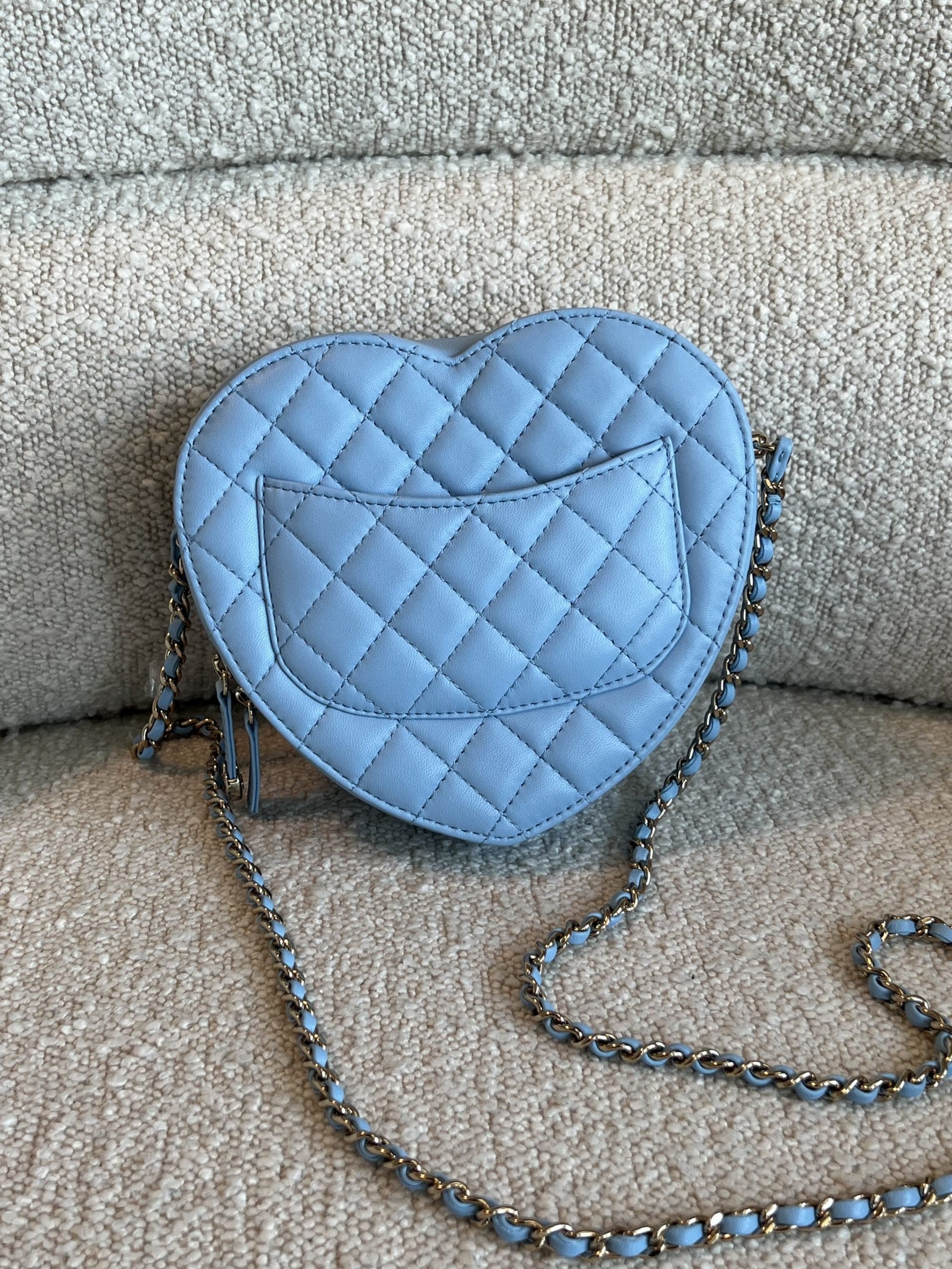 22S CC In Love Blue Lambskin Quilted Large Heart Bag LGHW – REDELUXE