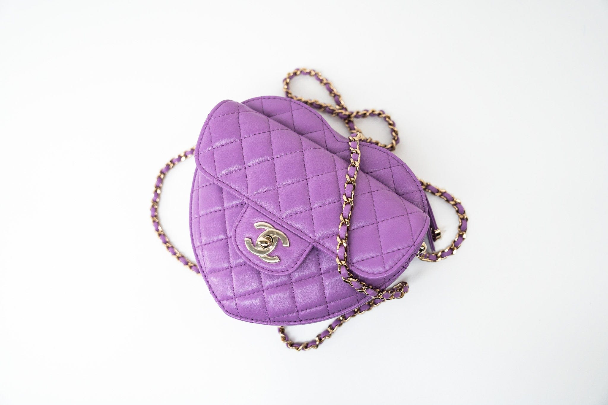CHANEL Handbag 22S CC In Love Purple Lambskin Quilted Large Heart Bag - Redeluxe