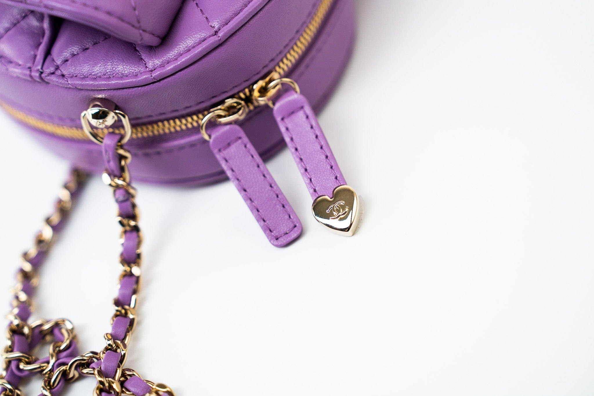CHANEL Handbag 22S CC In Love Purple Lambskin Quilted Large Heart Bag - Redeluxe