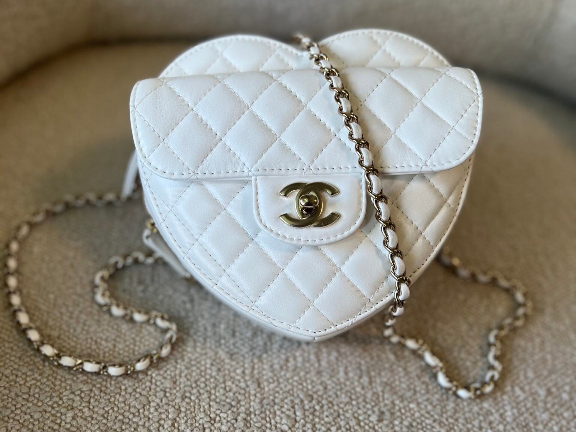 CHANEL Handbag 22S CC In Love White Lambskin Quilted Large Heart Bag LGHW - Redeluxe