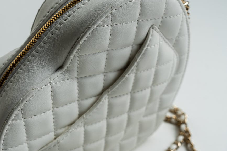 CHANEL Handbag 22S CC In Love White Lambskin Quilted Large Heart Bag LGHW - Redeluxe