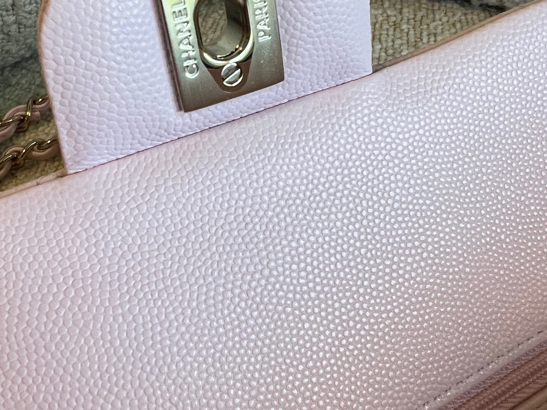 CHANEL Handbag 22S Light Pink Caviar Quilted Classic Flap Medium LGHW - Redeluxe