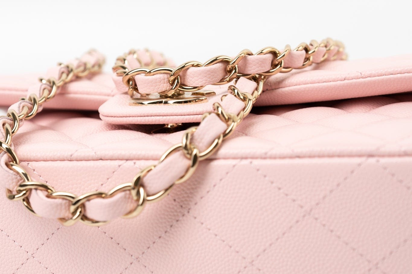 CHANEL Handbag 22S Light Pink Caviar Quilted Classic Flap Medium LGHW - Redeluxe