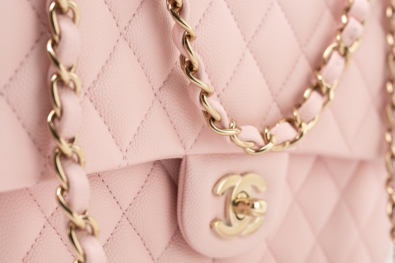 CHANEL Handbag 22S Light Pink Caviar Quilted Classic Flap Medium LGHW - Redeluxe