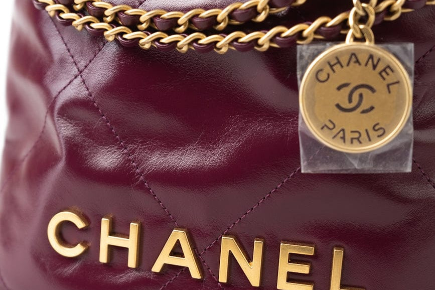CHANEL Handbag 23S Mini 22 Drawstring Bag Burgundy Calfskin Quilted AGHW - Redeluxe