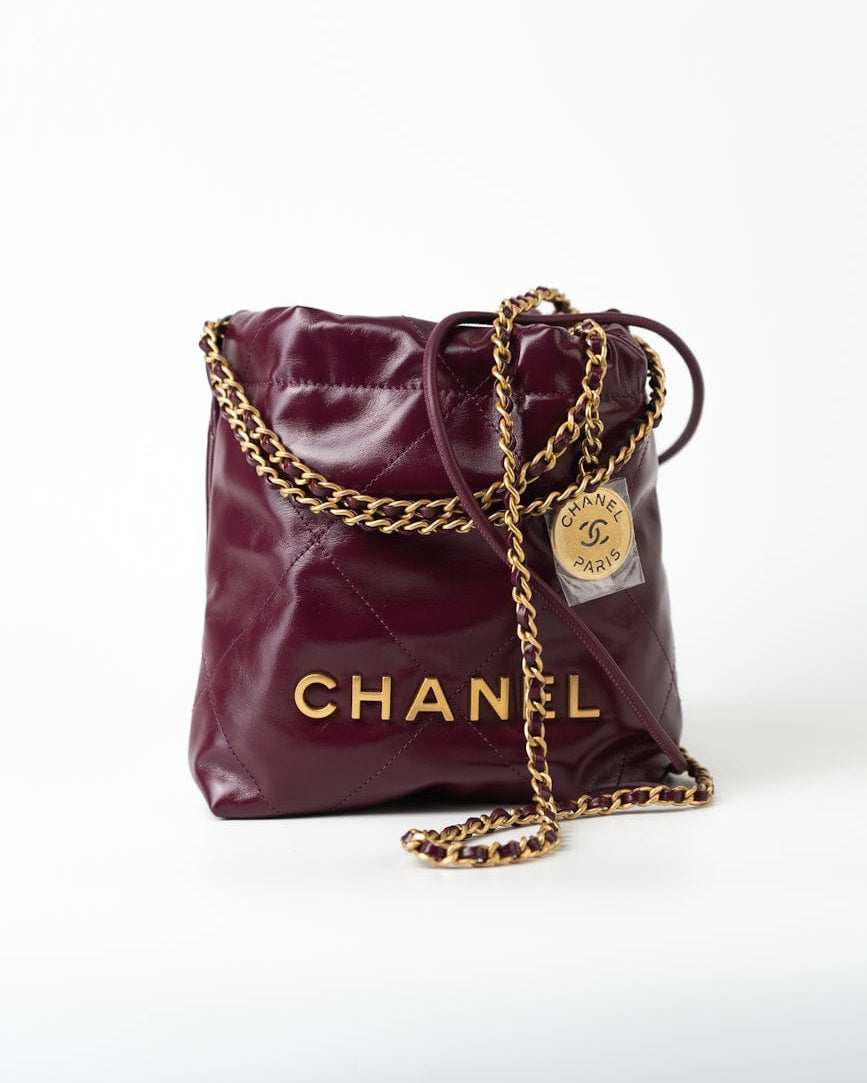 CHANEL Handbag 23S Mini 22 Drawstring Bag Burgundy Calfskin Quilted AGHW - Redeluxe