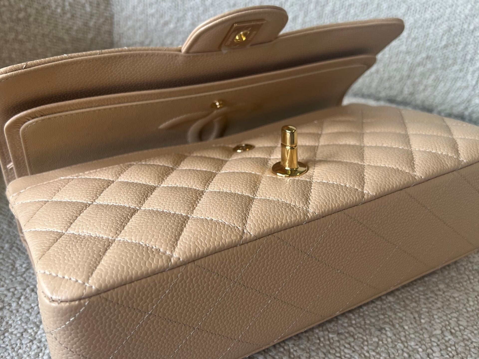 CHANEL Handbag Beige Clair Caviar Quilted Classic Flap Medium GHW - Redeluxe