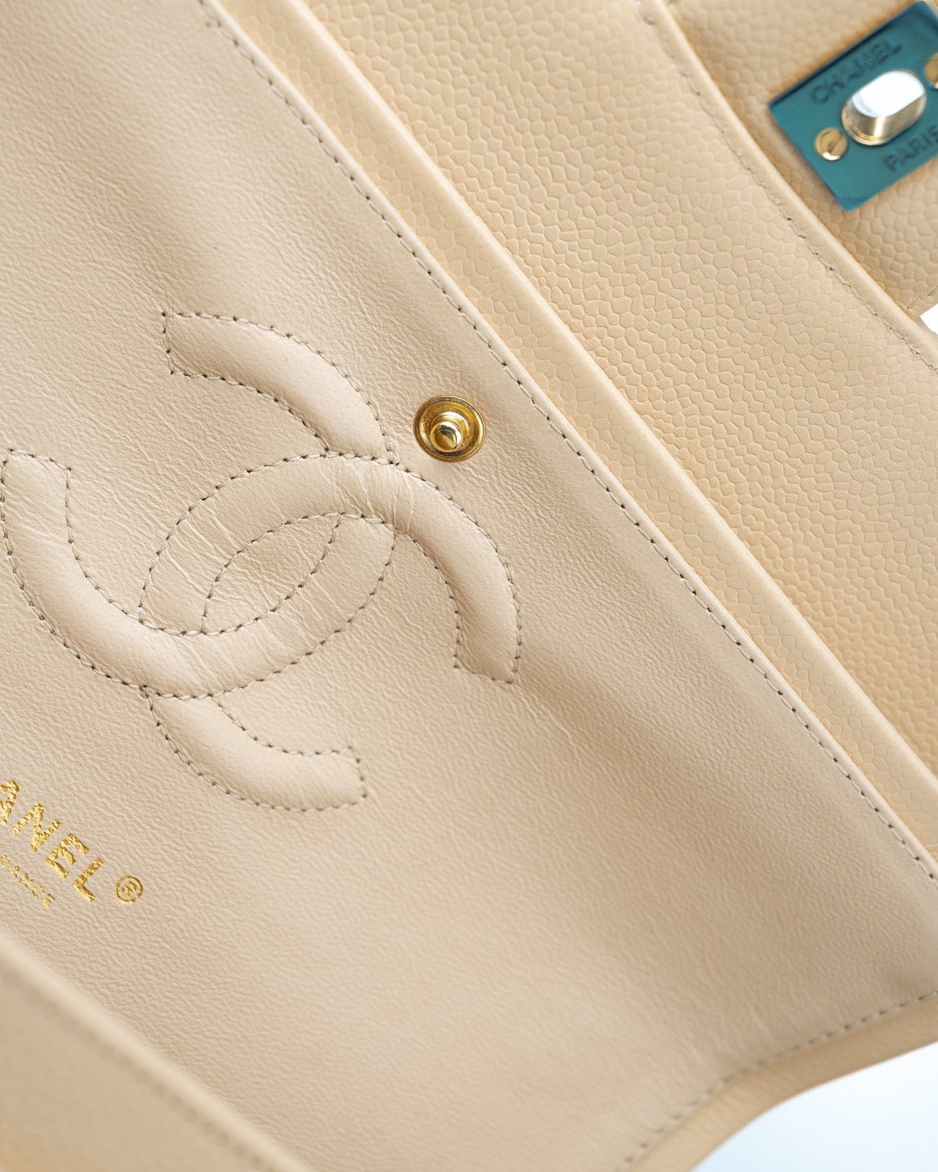 CHANEL Handbag Beige Clair Caviar Quilted Classic Flap Medium Gold Hardware - Redeluxe