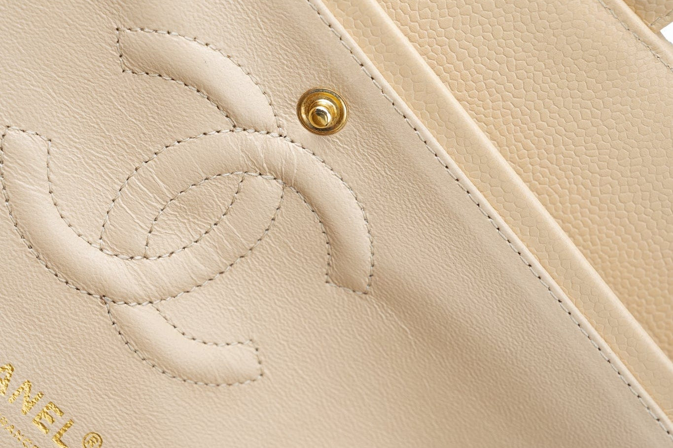 CHANEL Handbag Beige Clair Caviar Quilted Classic Flap Medium Gold Hardware - Redeluxe