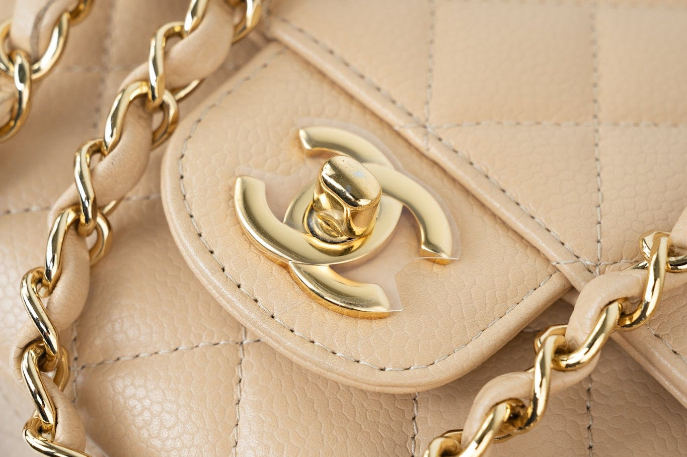 CHANEL Handbag Beige Clair Caviar Quilted Classic Flap Medium Gold Hardware - Redeluxe