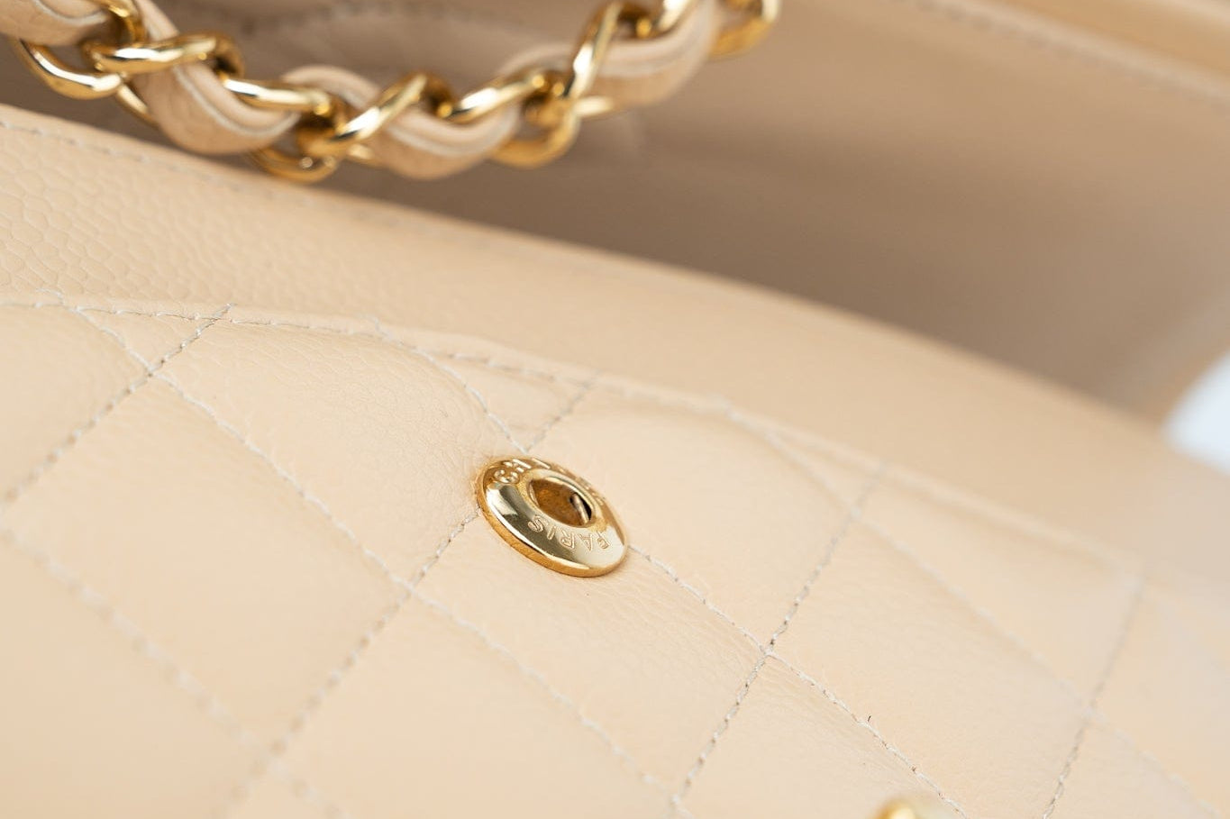 CHANEL Handbag Beige Clair Caviar Quilted Classic Flap Medium Gold Hardware - Redeluxe