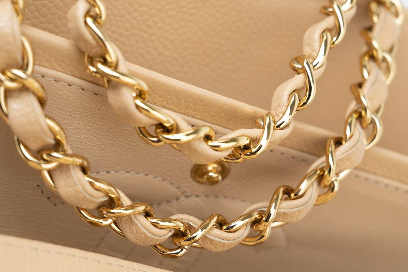 CHANEL Handbag Beige Clair Caviar Quilted Classic Flap Medium Gold Hardware - Redeluxe