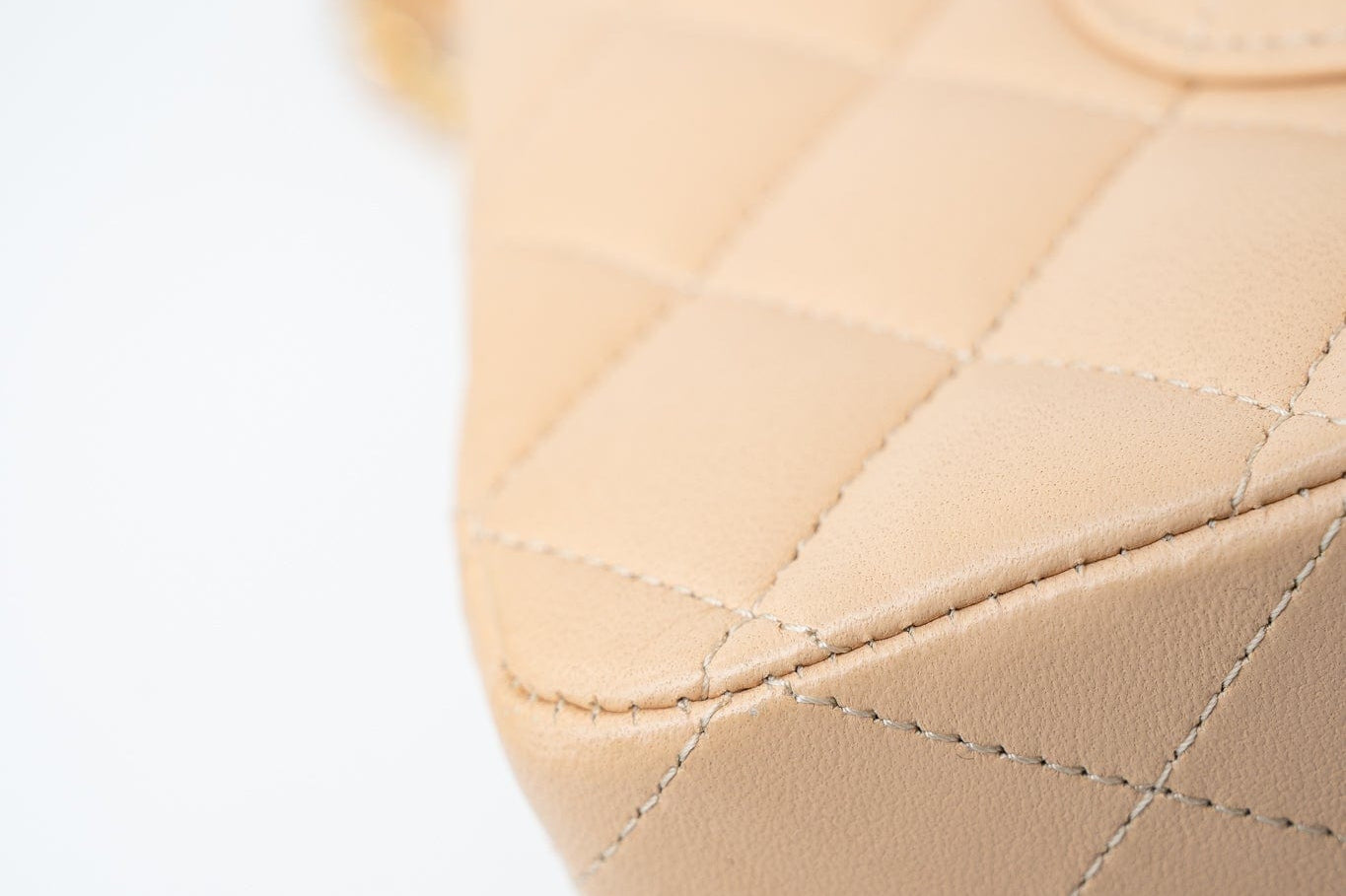 CHANEL Handbag Beige Lambskin Quilted Classic Flap Medium GHW - Redeluxe