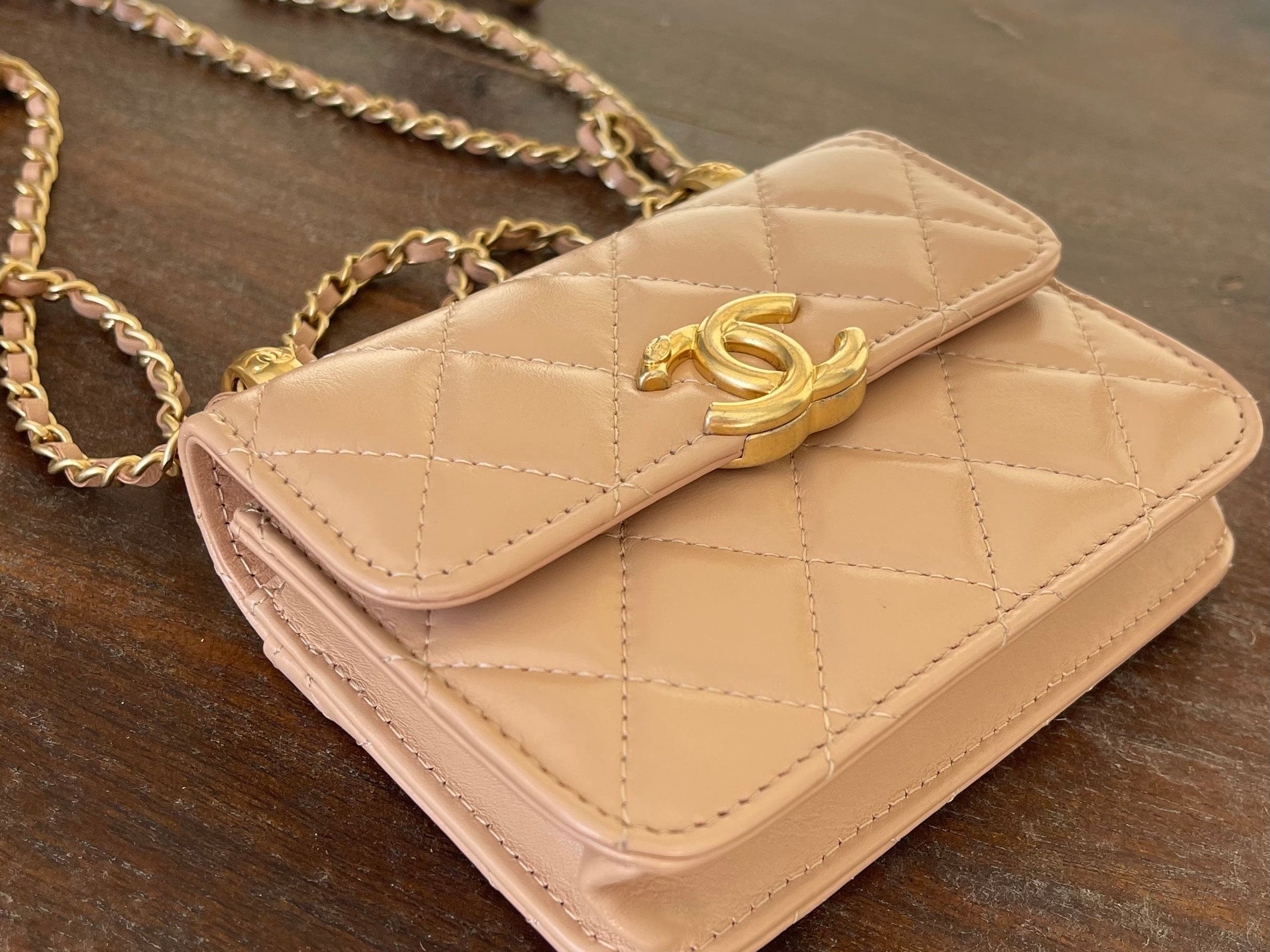 CHANEL Handbag Beige Micro Lambskin Quilted Coin Purse with Chain Aged Gold Hardware - Redeluxe