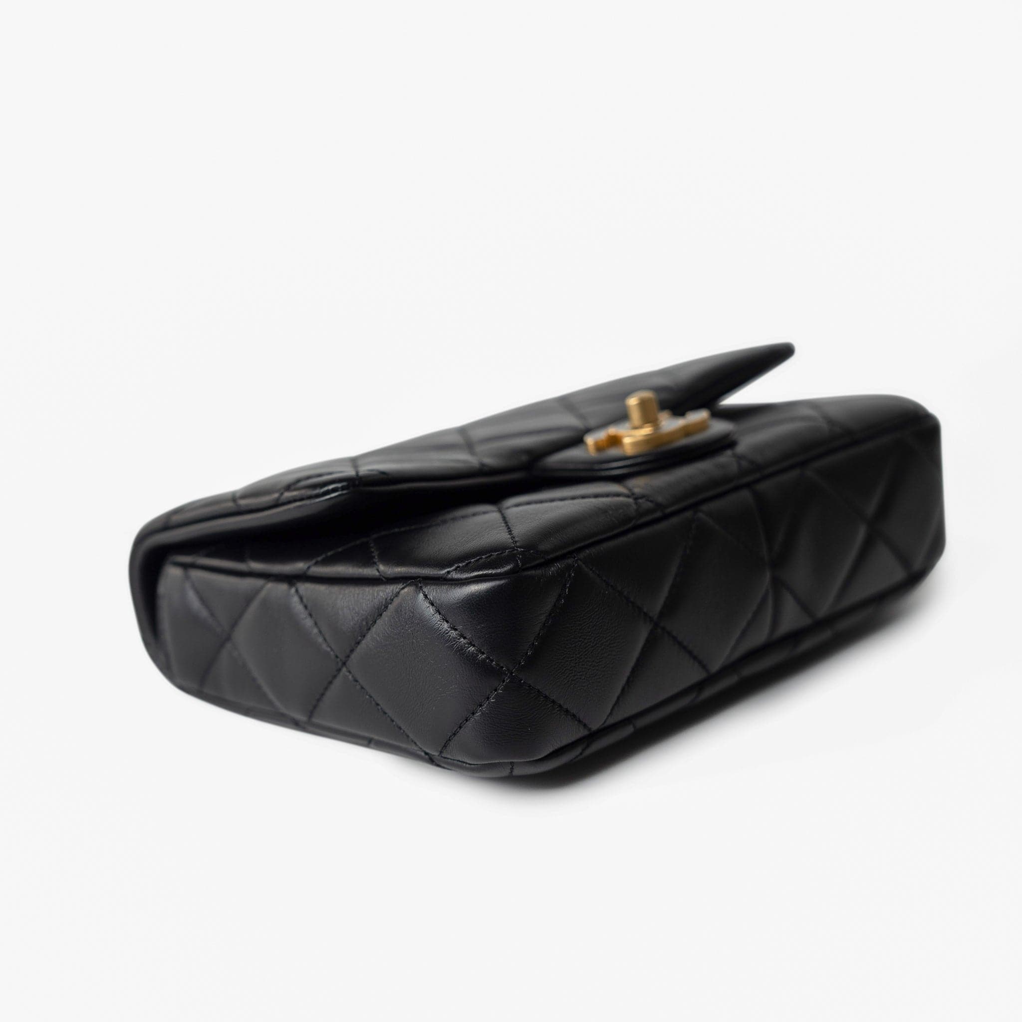 CHANEL Handbag Black 22P Enamel Quilted Pending CC Small Square Flap Black Lambskin - Redeluxe