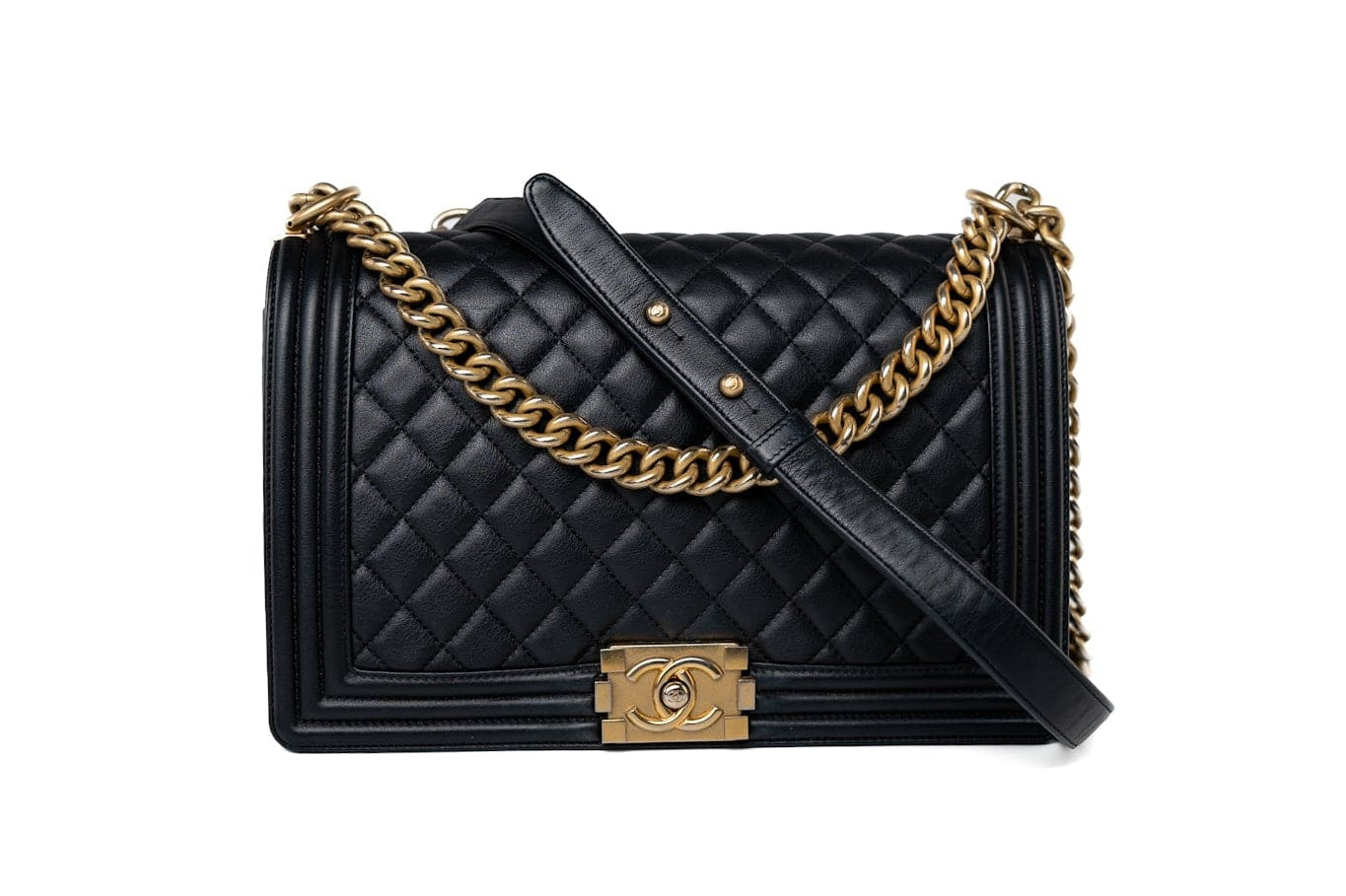 CHANEL Handbag Black Black Lambskin Quilted New Medium Boy Bag Aged Gold Hardware - Redeluxe