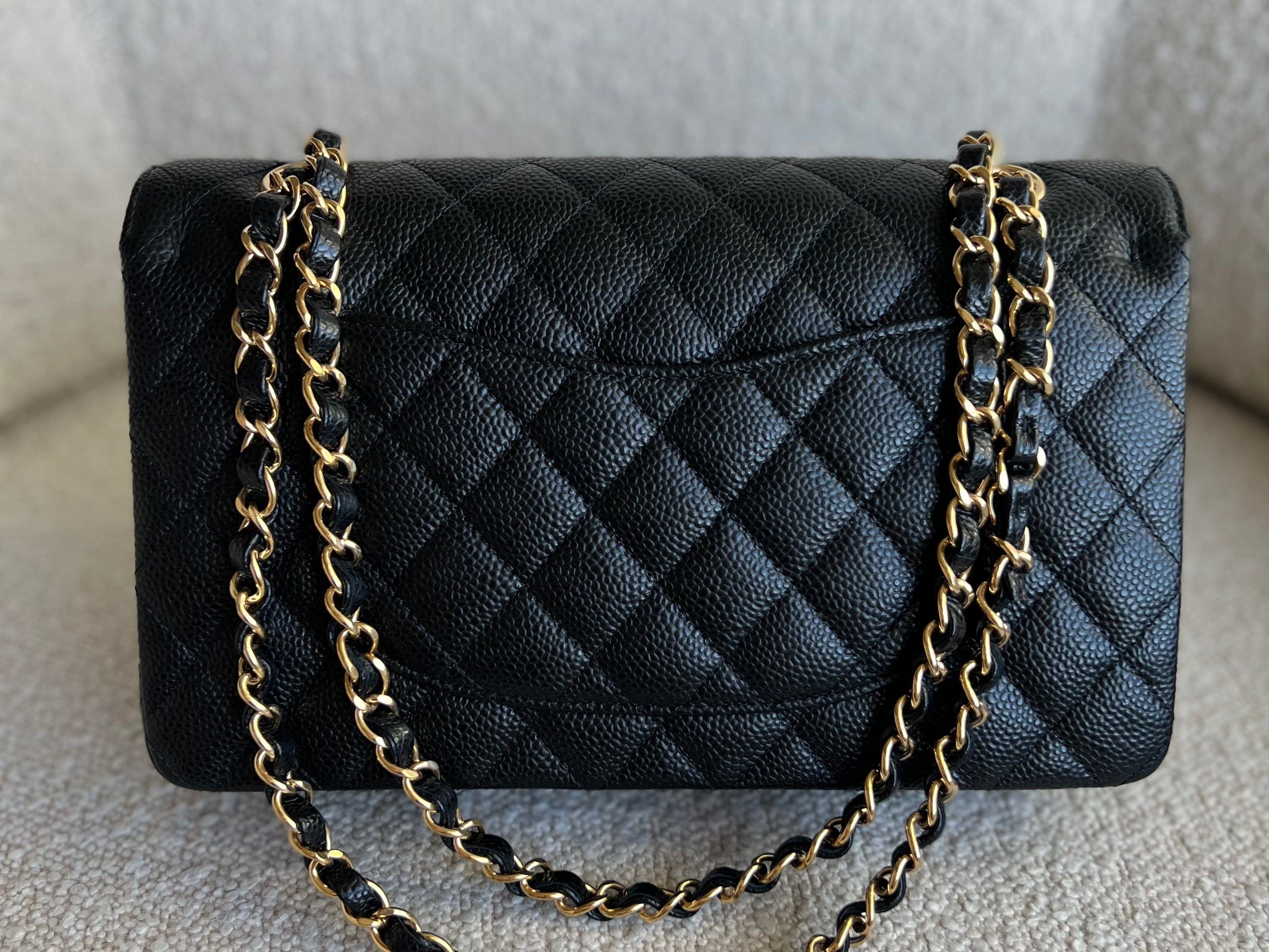 CHANEL Handbag Black Caviar Quilted Classic Flap Medium GHW - Redeluxe