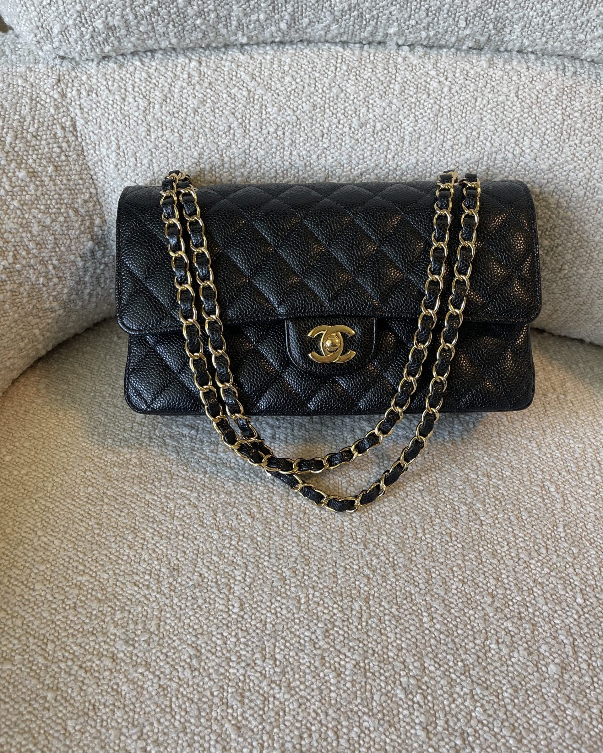 CHANEL Handbag Black Caviar Quilted Classic Flap Medium LGHW - Redeluxe