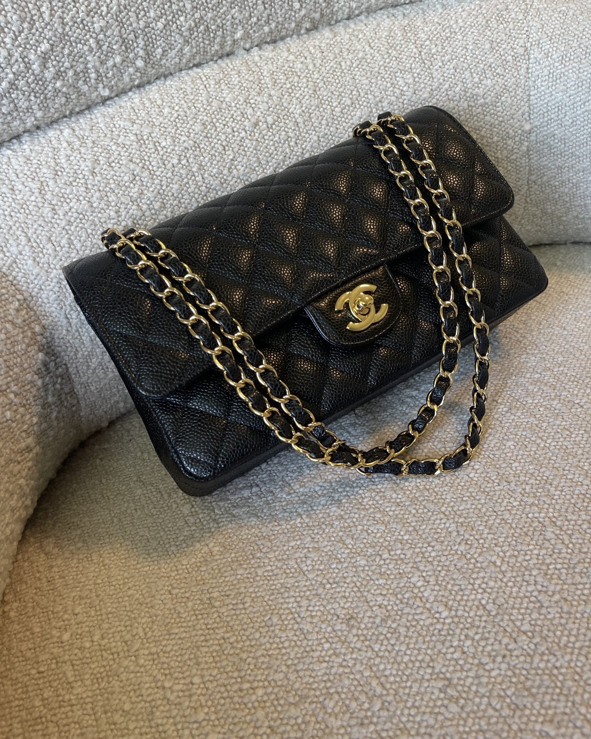 CHANEL Handbag Black Caviar Quilted Classic Flap Medium LGHW - Redeluxe