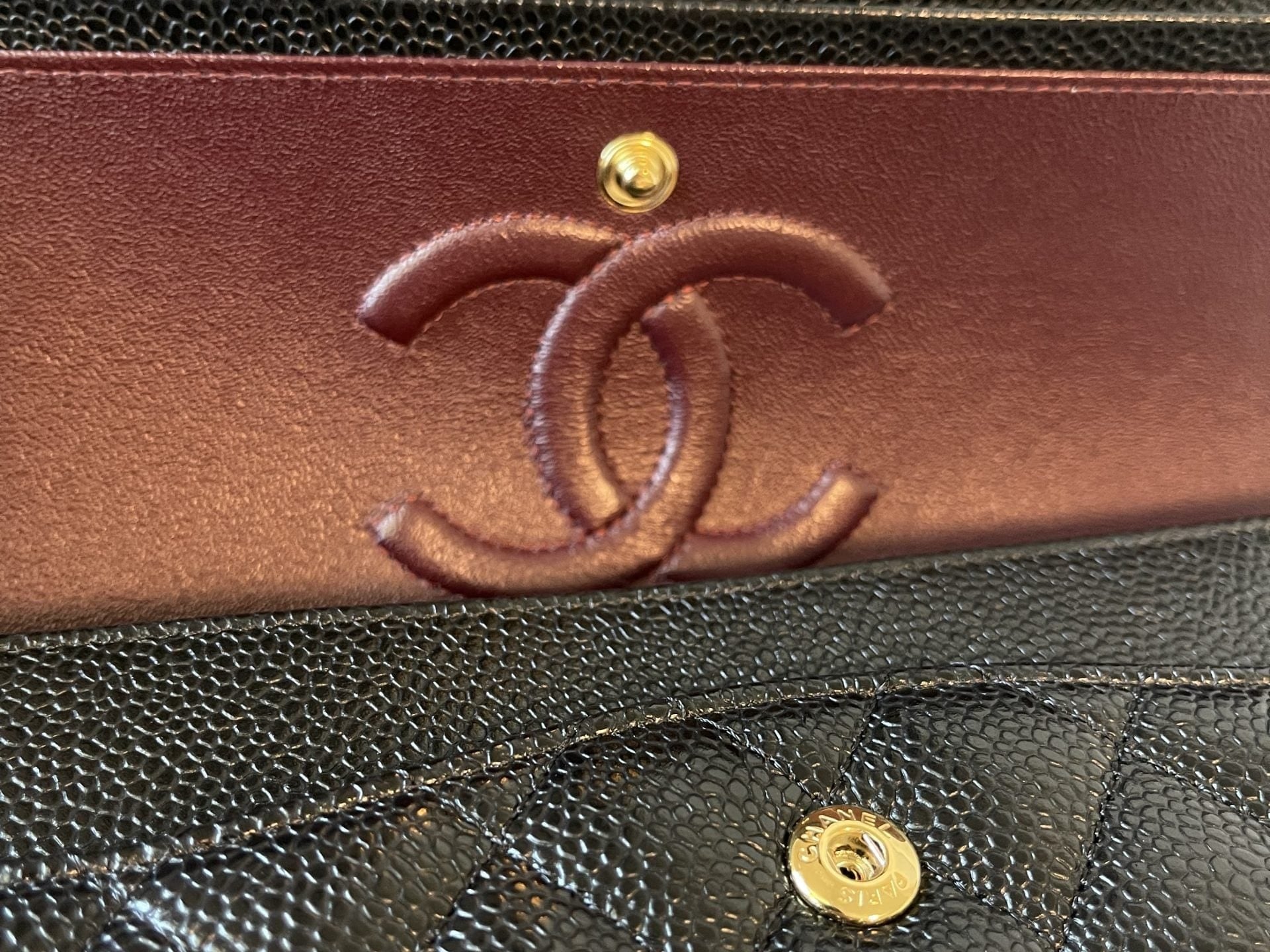 CHANEL Handbag Black Caviar Quilted Classic Flap Medium LGHW - Redeluxe