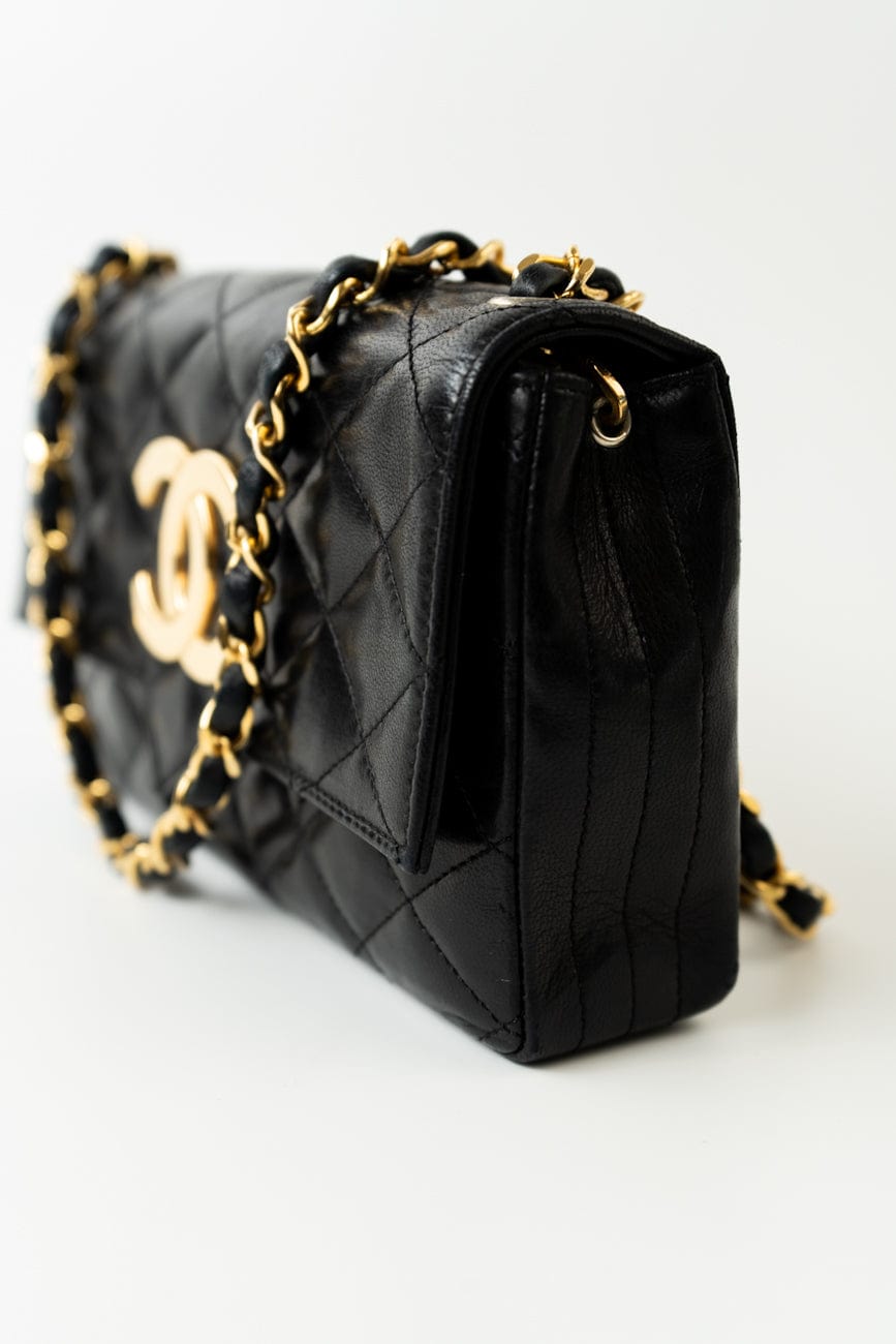 Buy CHANEL Vintage Black Lambskin Bag | REDELUXE Luxury Pre-Owned
