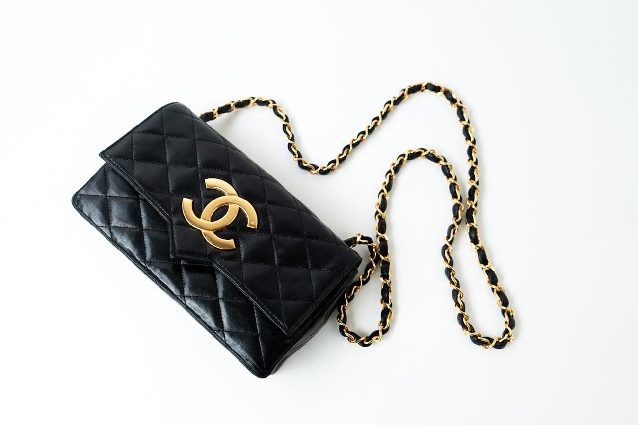 CHANEL Handbag Black Chanel Vintage Black Lambskin Quilted Beak Tip Single Flap Bag - Redeluxe