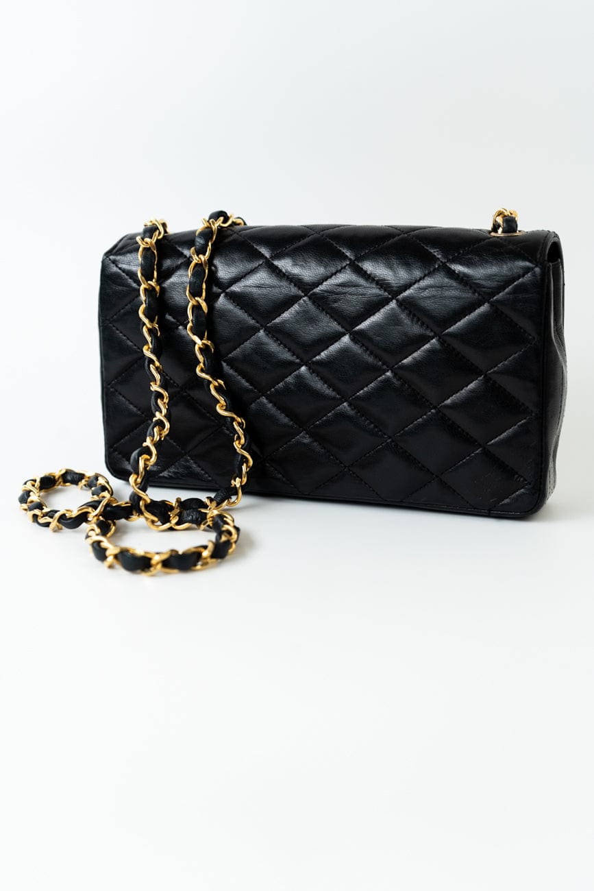 Buy CHANEL Vintage Black Lambskin Bag | REDELUXE Luxury Pre-Owned