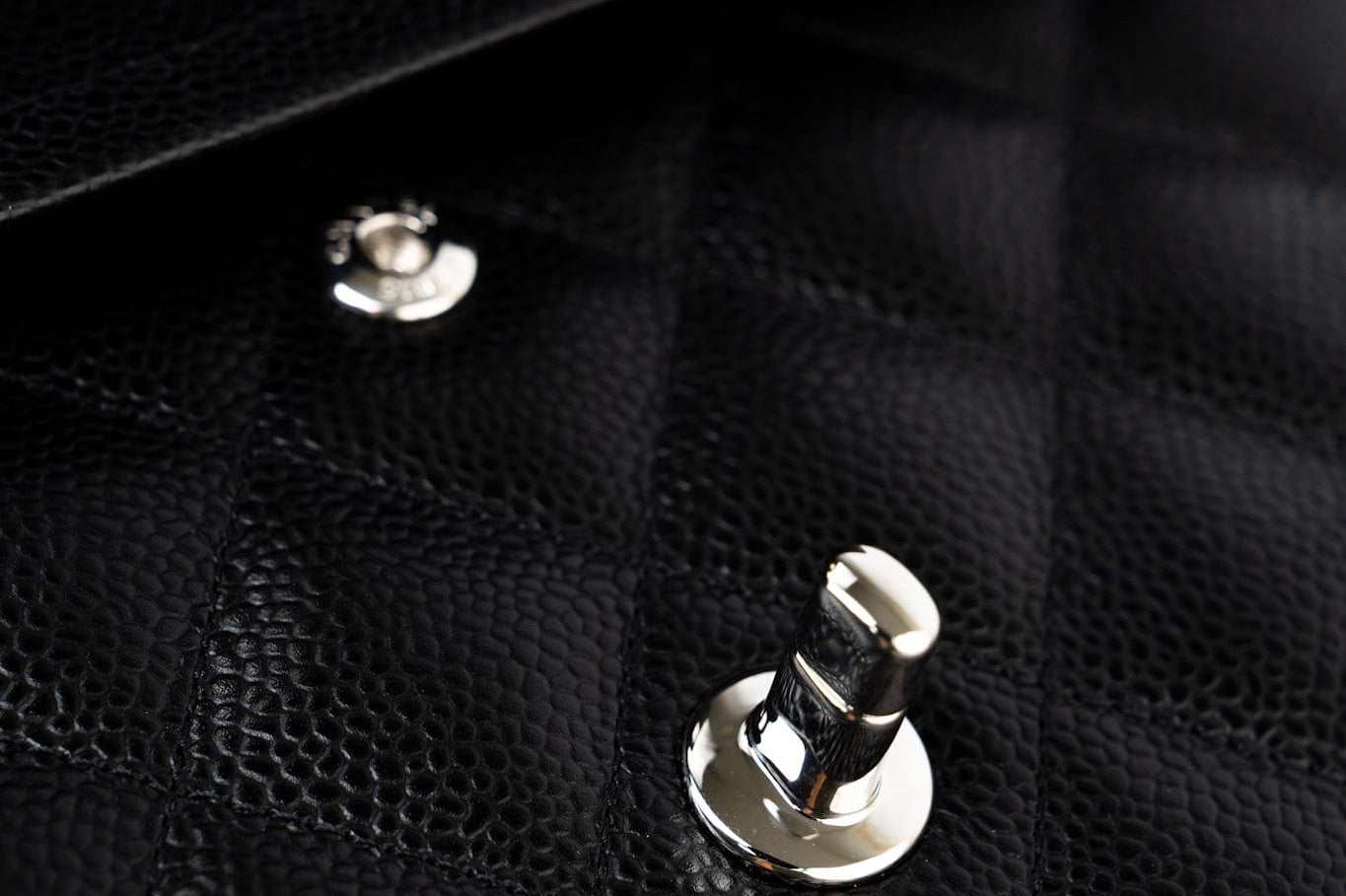 CHANEL Handbag Black Jumbo Caviar Quilted Classic Flap Silver Hardware - Redeluxe