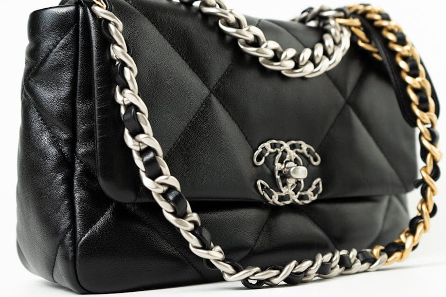 CHANEL Handbag Black Lambskin Quilted 19 Flap Small - Redeluxe