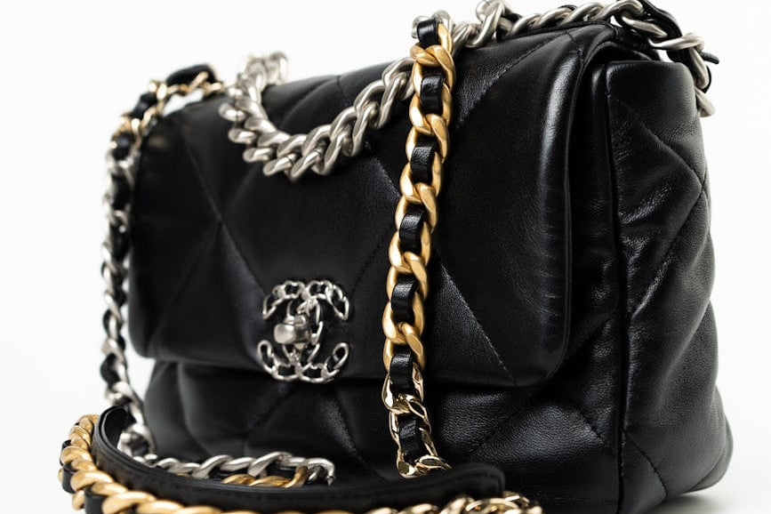 CHANEL Handbag Black Lambskin Quilted 19 Flap Small - Redeluxe