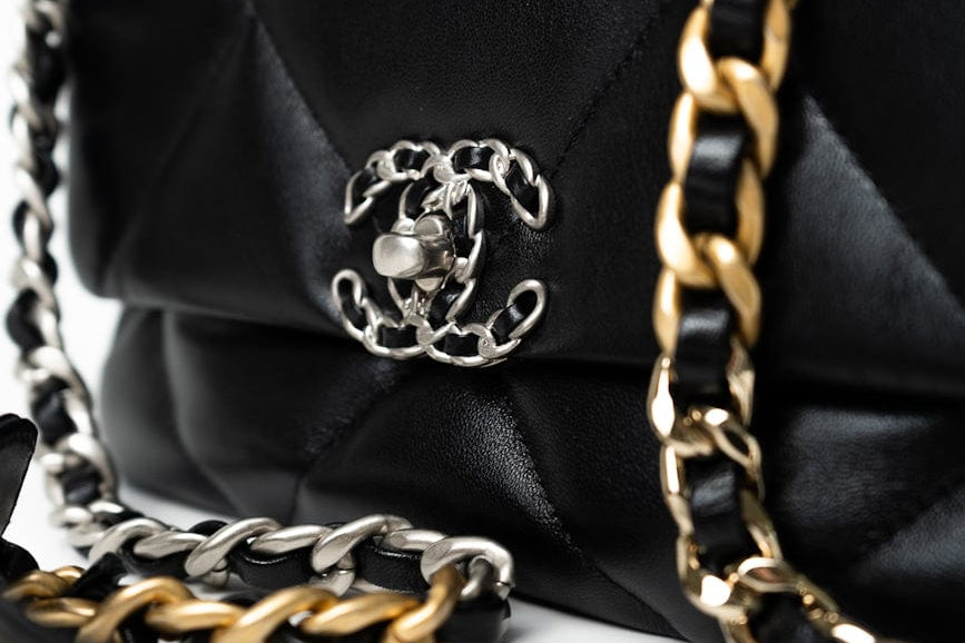 CHANEL Handbag Black Lambskin Quilted 19 Flap Small - Redeluxe