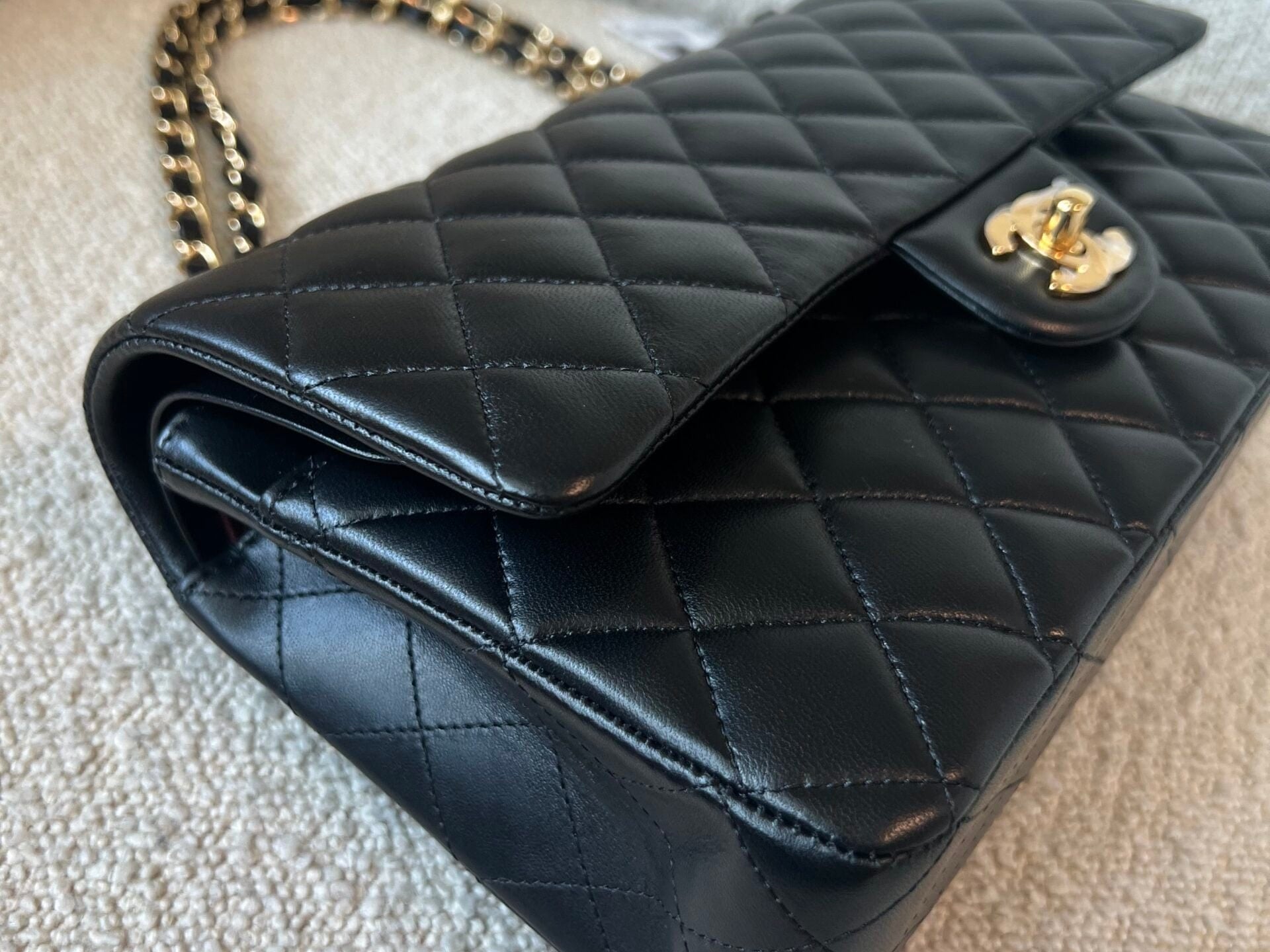 CHANEL Handbag Black Lambskin Quilted Classic Flap Medium GHW - Redeluxe