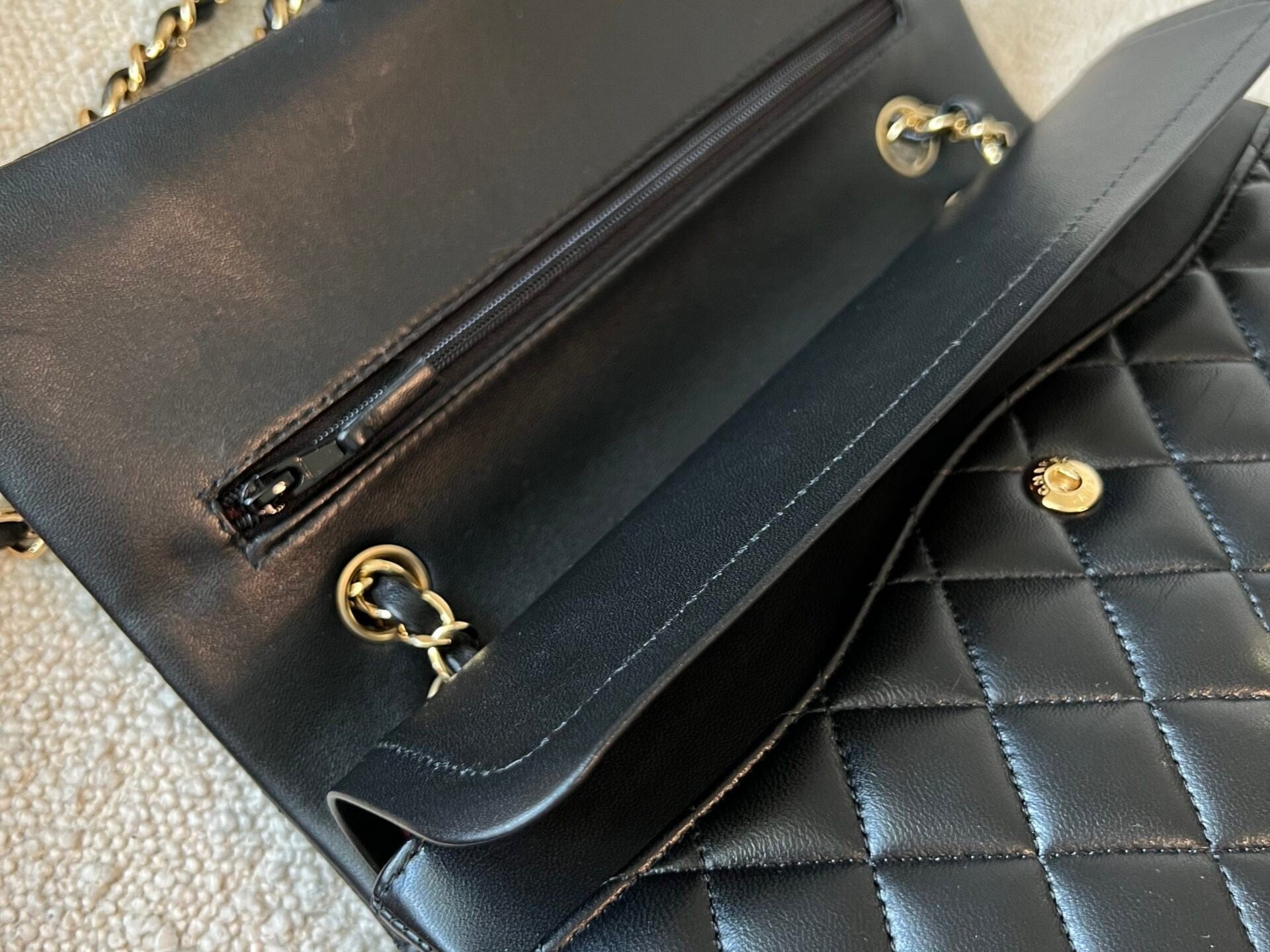 CHANEL Handbag Black Lambskin Quilted Classic Flap Medium GHW - Redeluxe