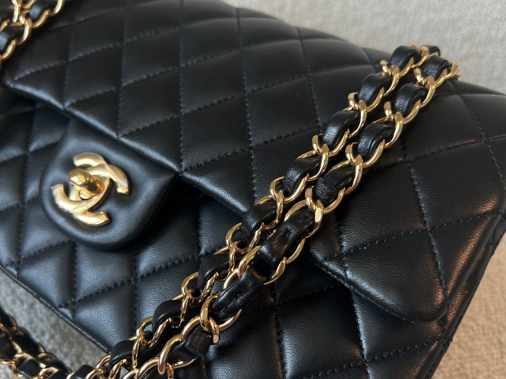 CHANEL Handbag Black Lambskin Quilted Classic Flap Medium GHW - Redeluxe