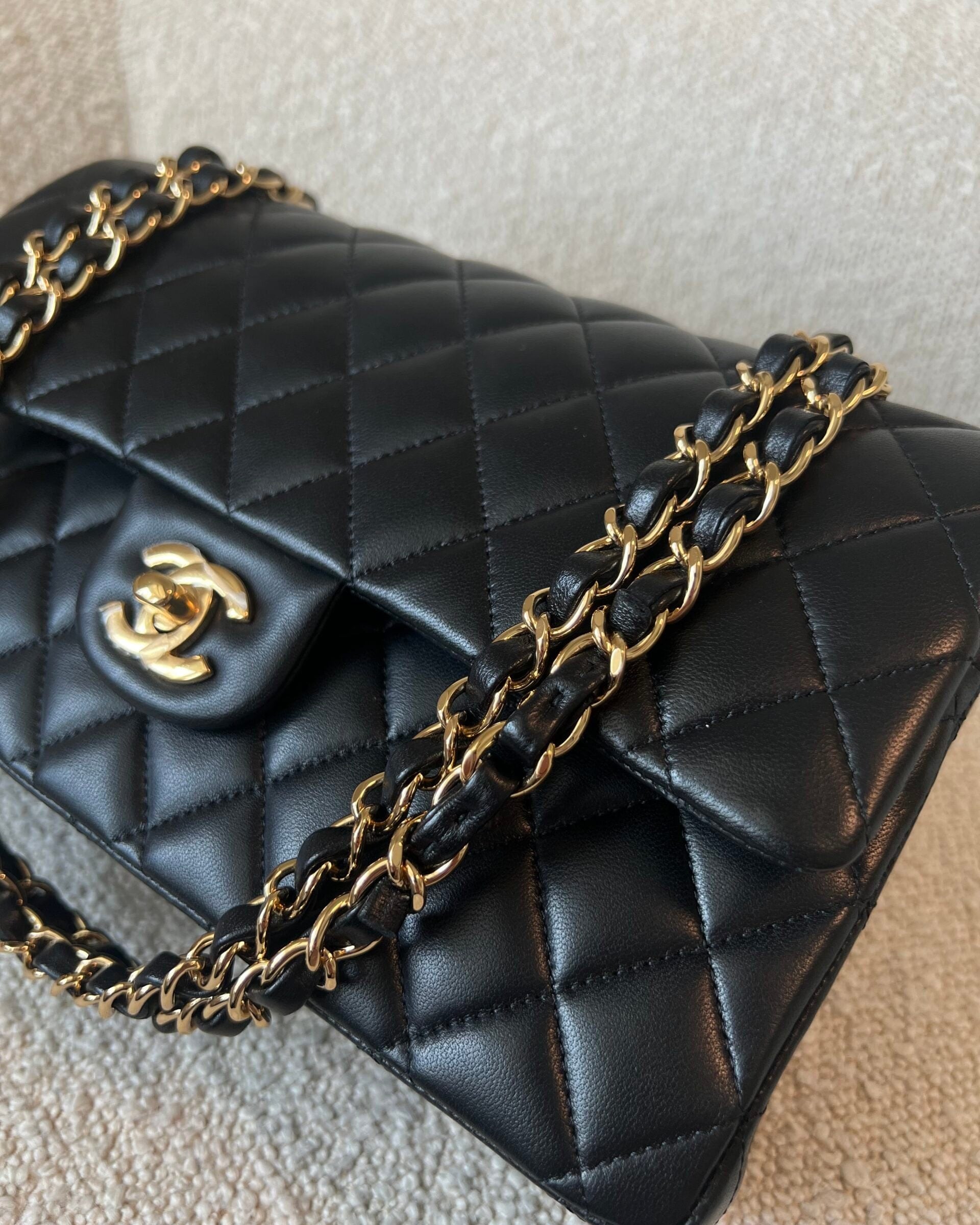 CHANEL Handbag Black Lambskin Quilted Classic Flap Medium GHW - Redeluxe