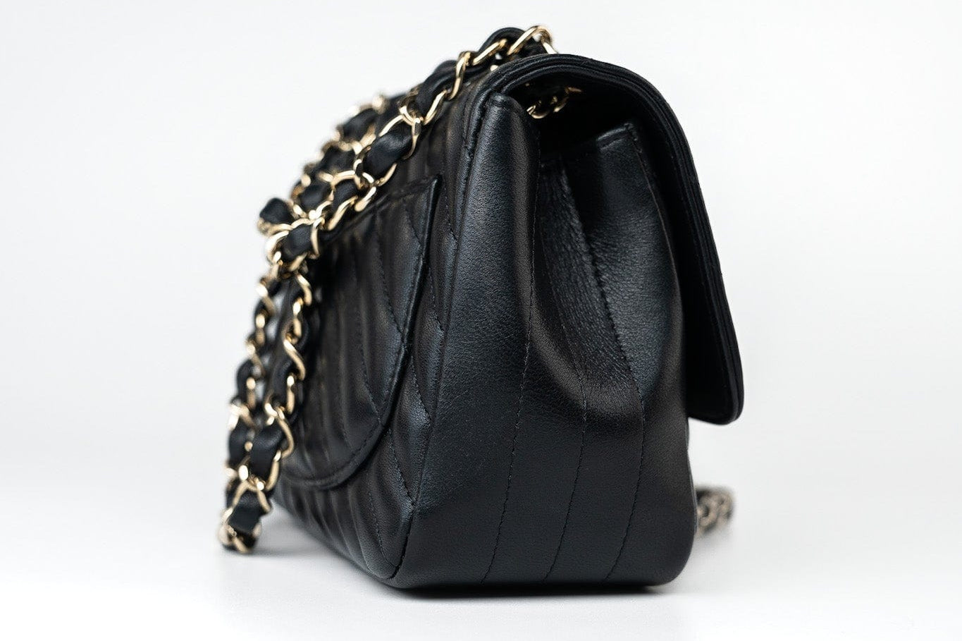 CHANEL Handbag Black Mini Square Black Lambskin Chevron Flap LGHW - Redeluxe