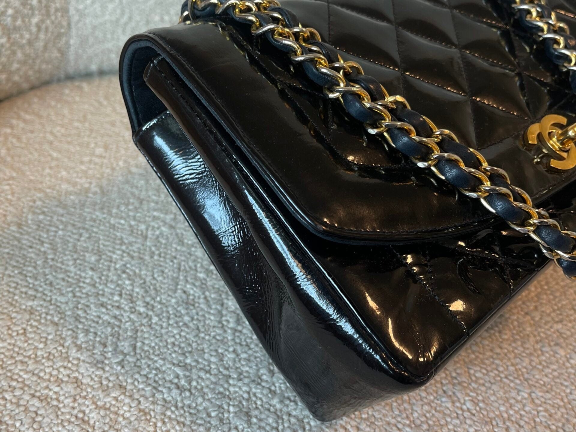 CHANEL Handbag Black Vintage Black Patent Quilted Diana Flap Medium GHW - Redeluxe