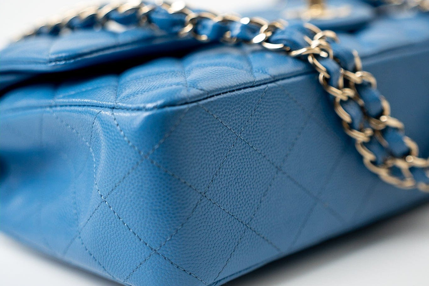CHANEL Handbag Blue 20S Blue Caviar Quilted Classic Flap Medium Light Gold Hardware - Redeluxe