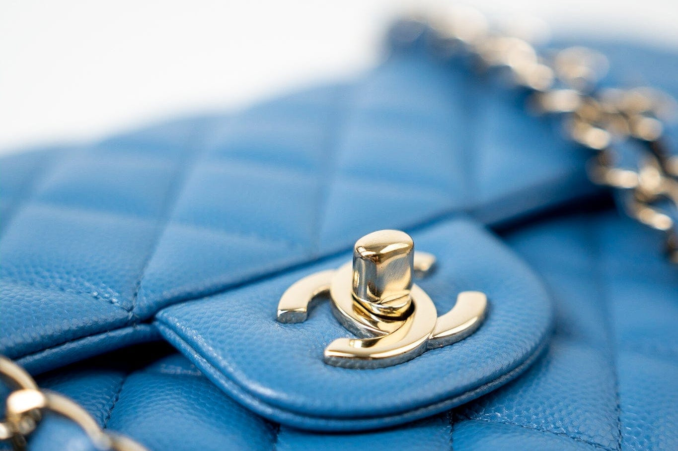 CHANEL Handbag Blue 20S Blue Caviar Quilted Classic Flap Medium Light Gold Hardware - Redeluxe