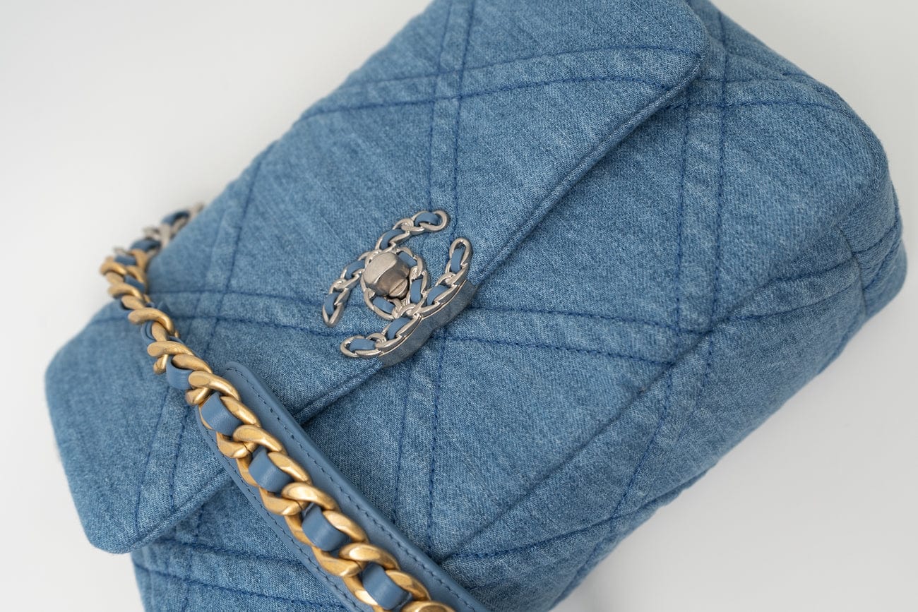 CHANEL Handbag Blue 22P Denim 19 Flap Small Mixed Hardware - Redeluxe