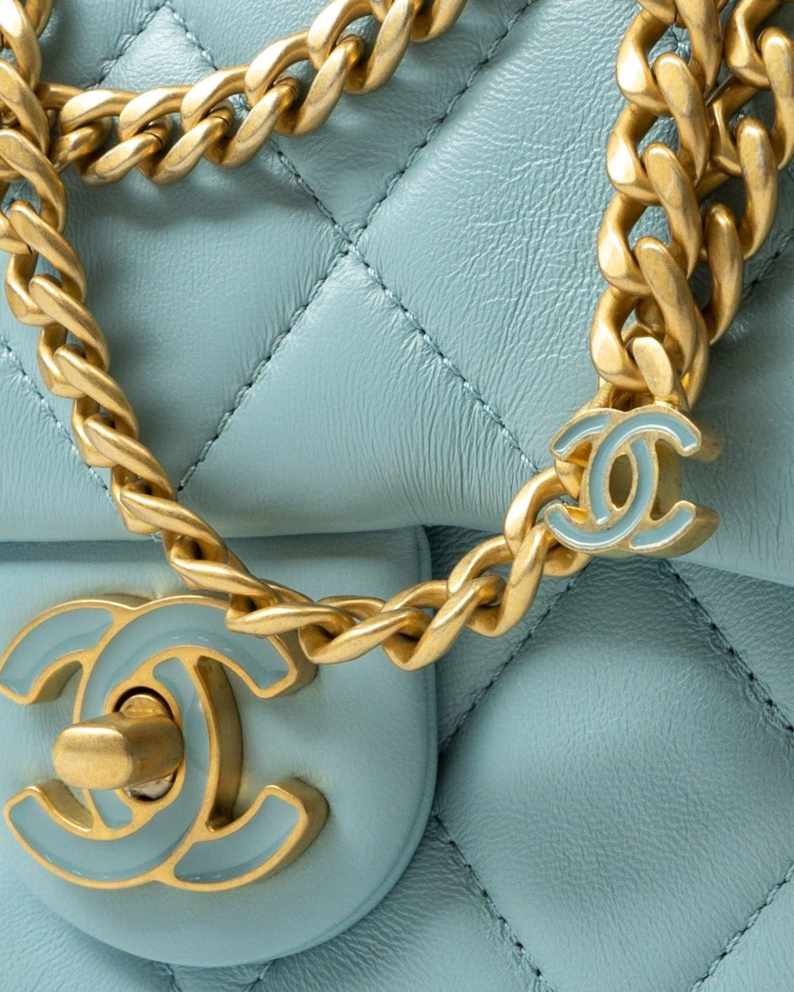 CHANEL Handbag Blue 22P Light Blue Mini Square Enamel Lambskin pending CC  AGHW - Redeluxe