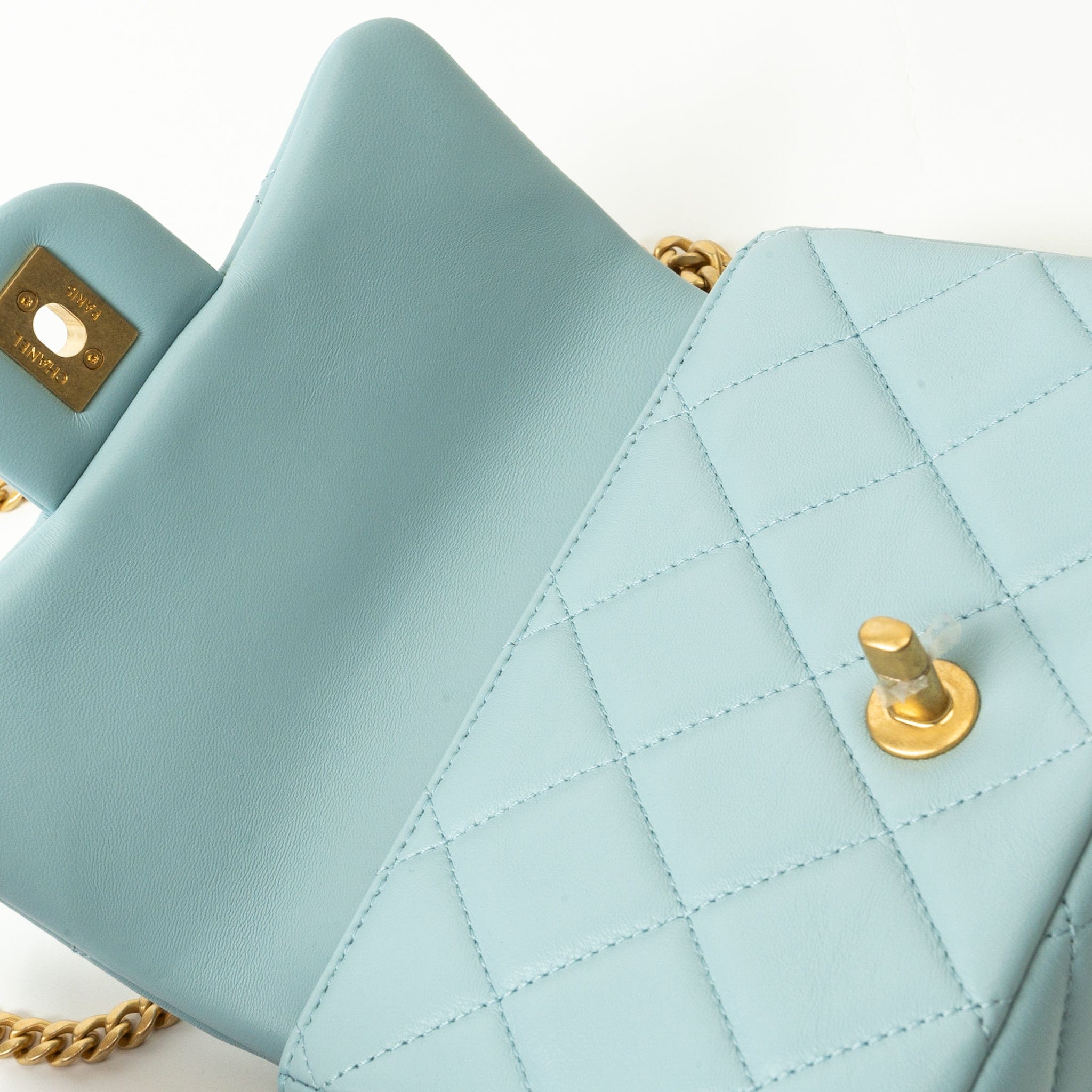 CHANEL Handbag Blue 22P Light Blue Mini Square Enamel Lambskin pending CC  AGHW - Redeluxe