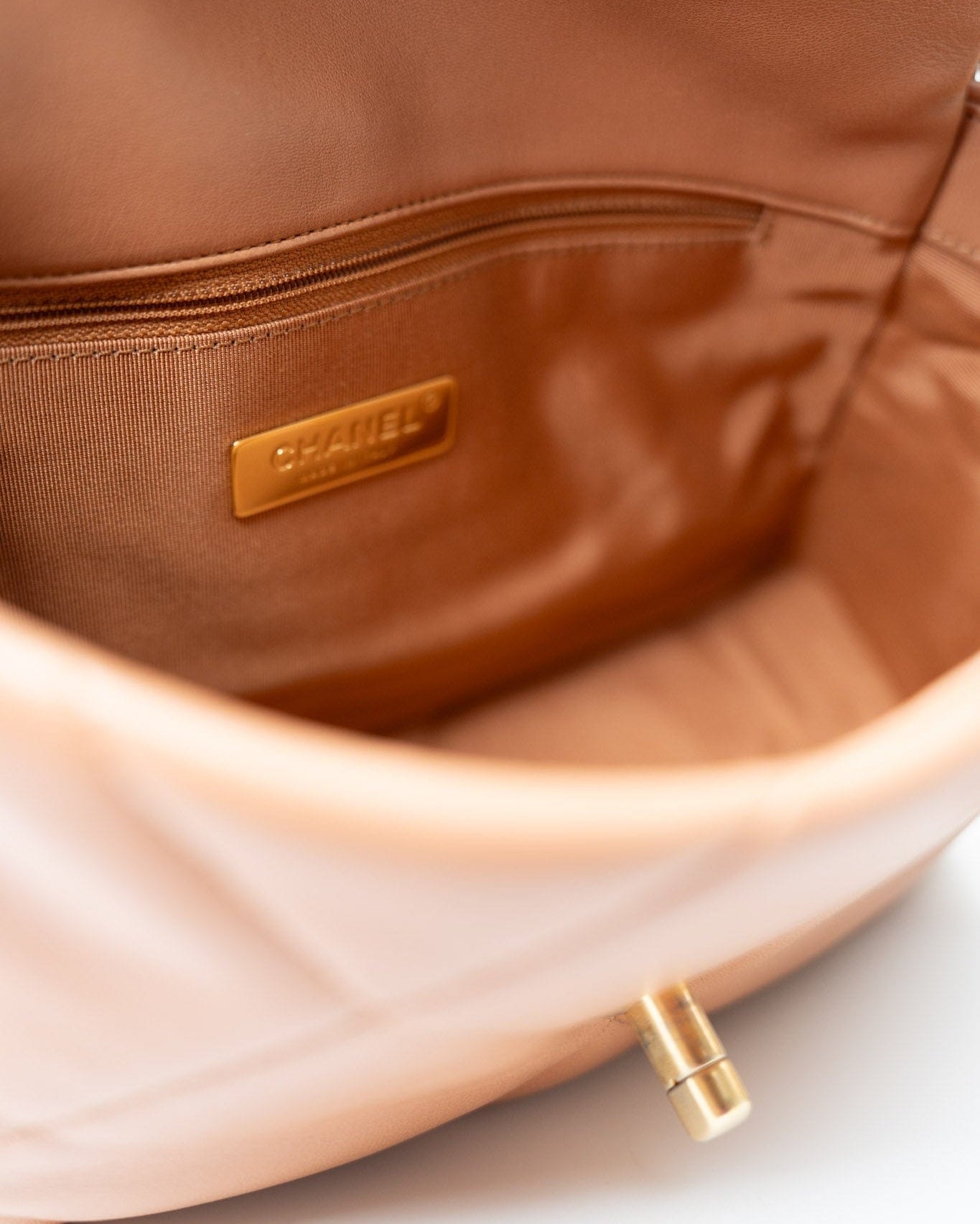 CHANEL Handbag Brown 21P Caramel Lambskin Quilted 19 Flap Small Mixed Hardware - Redeluxe