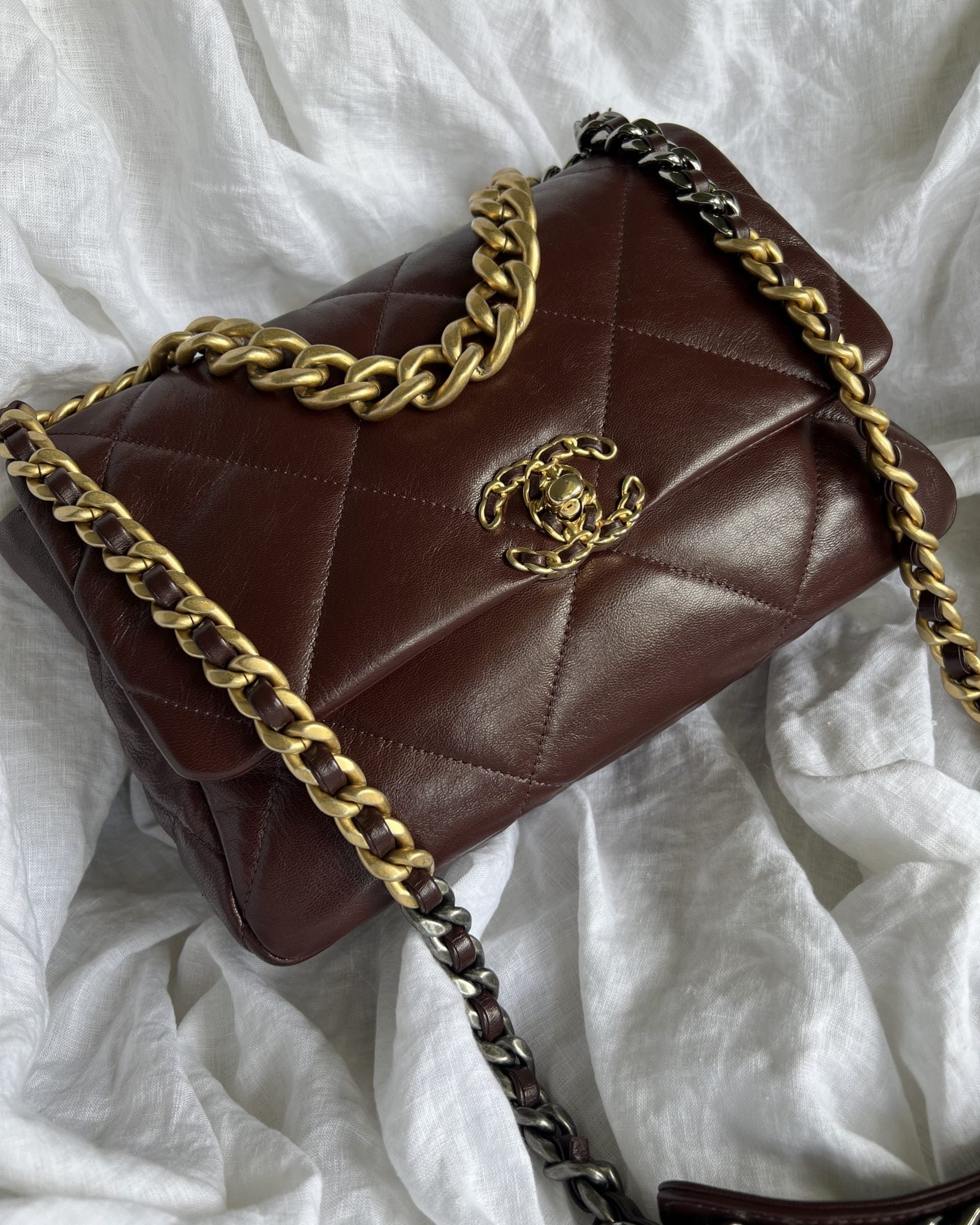 CHANEL Handbag Burgundy Goatskin Quilted 19 Flap Medium/Large Mixed Hardware - Redeluxe