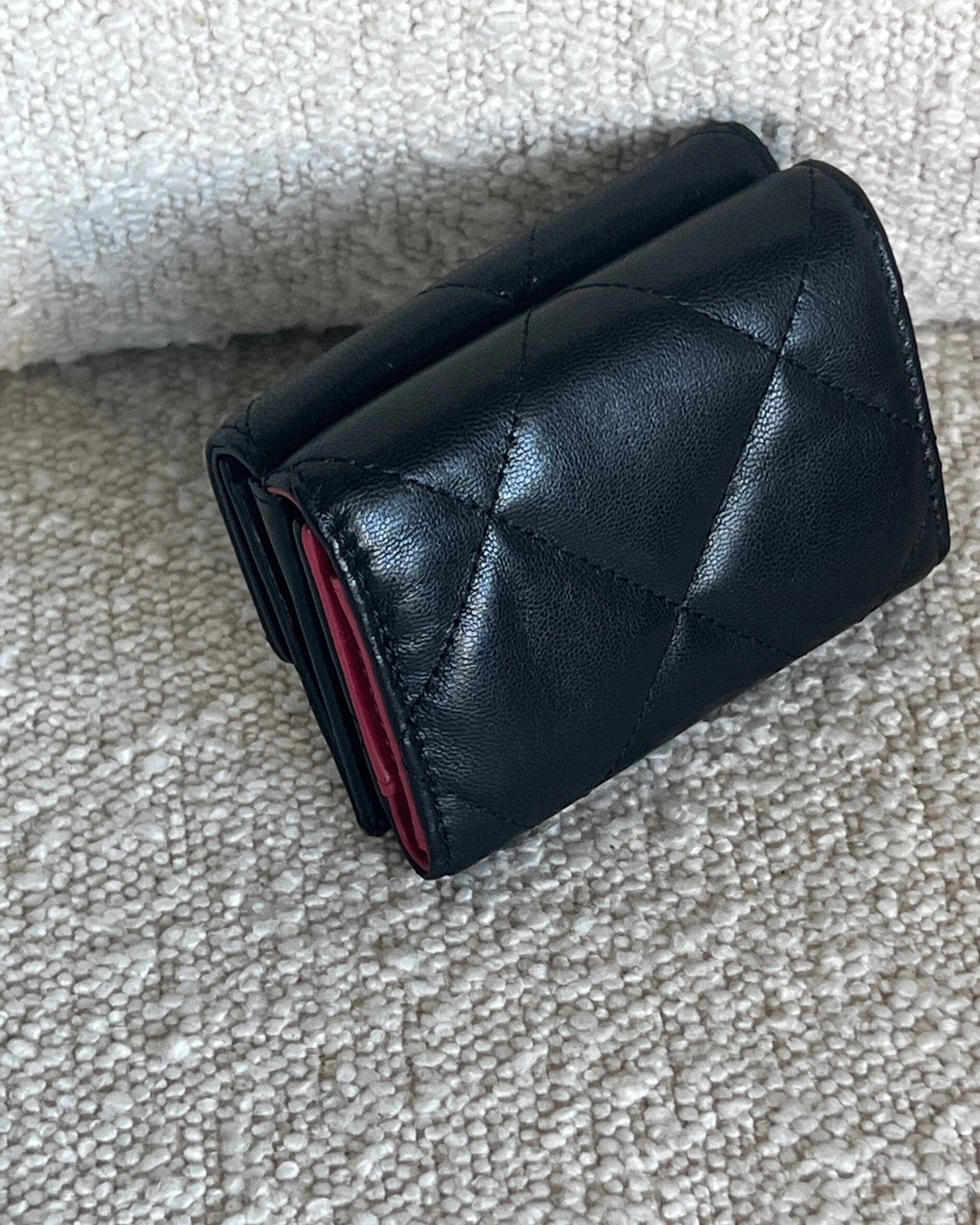 CHANEL Handbag Chanel 19 Flap Lambskin Coin Purse Black - Redeluxe