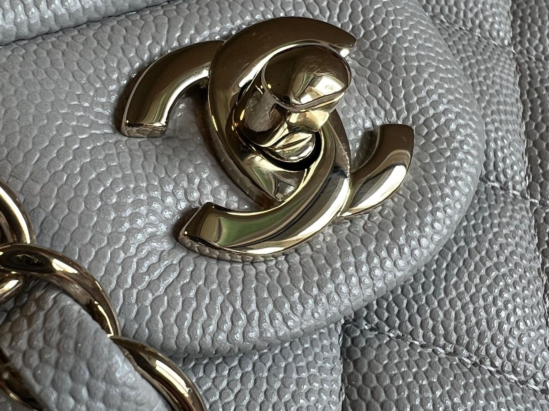 CHANEL Handbag Chanel 21A Grey Caviar Quilted Medium Classic Flap LGHW - Redeluxe