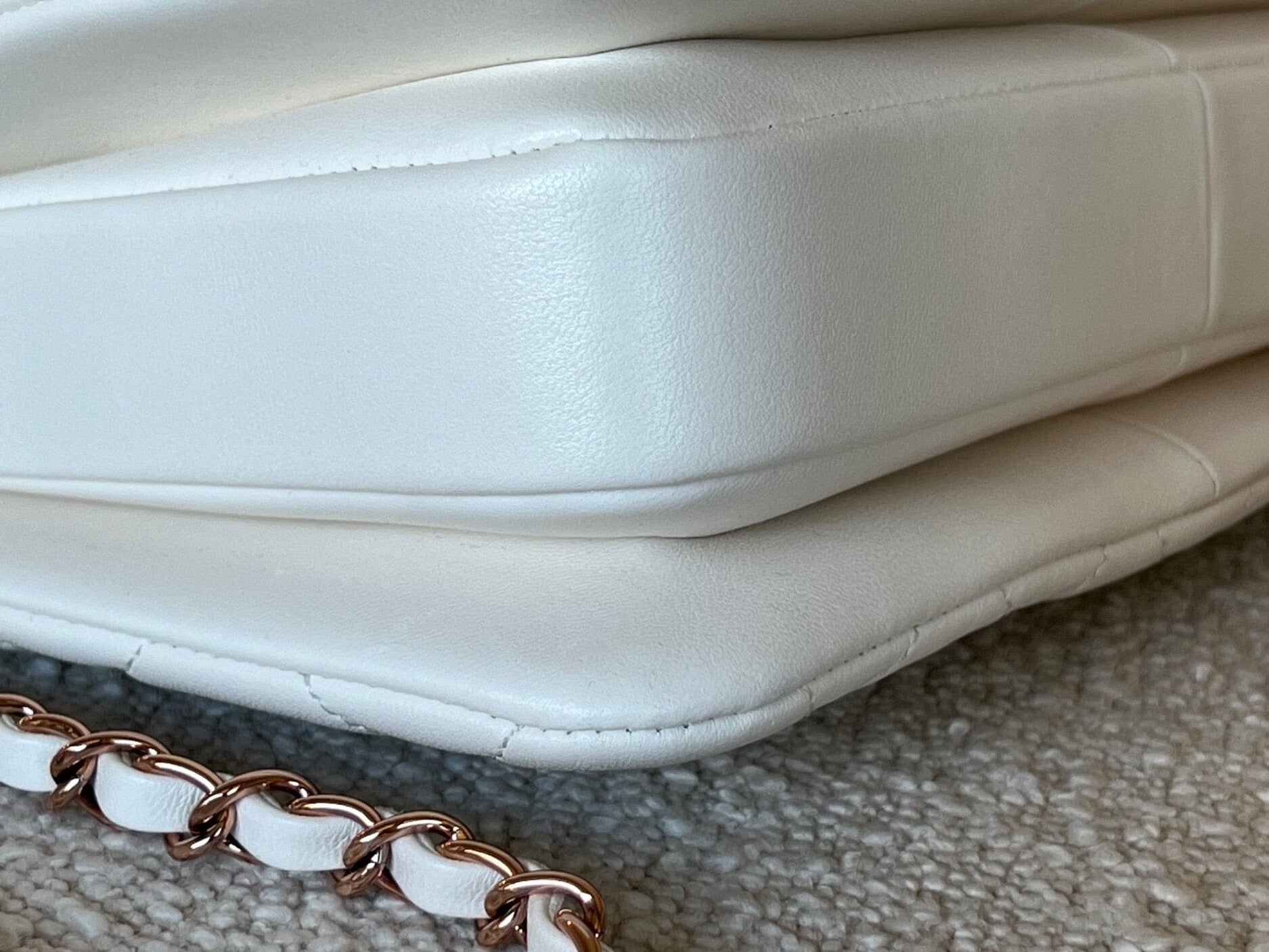 CHANEL Handbag Chanel 21B Small White Lambskin Quilted Trendy CC w/ Rose Gold Hardware - Redeluxe