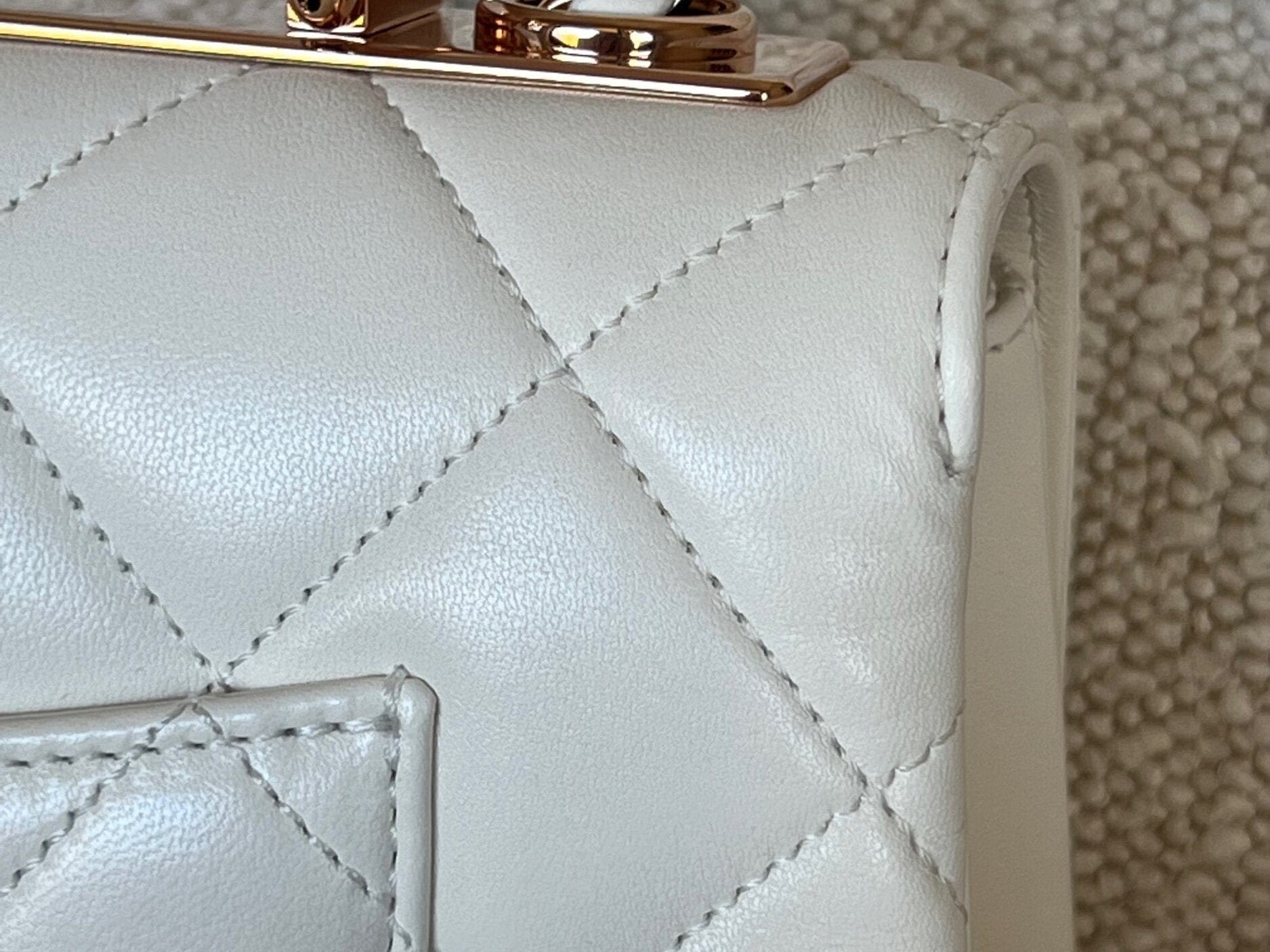 CHANEL Handbag Chanel 21B Small White Lambskin Quilted Trendy CC w/ Rose Gold Hardware - Redeluxe