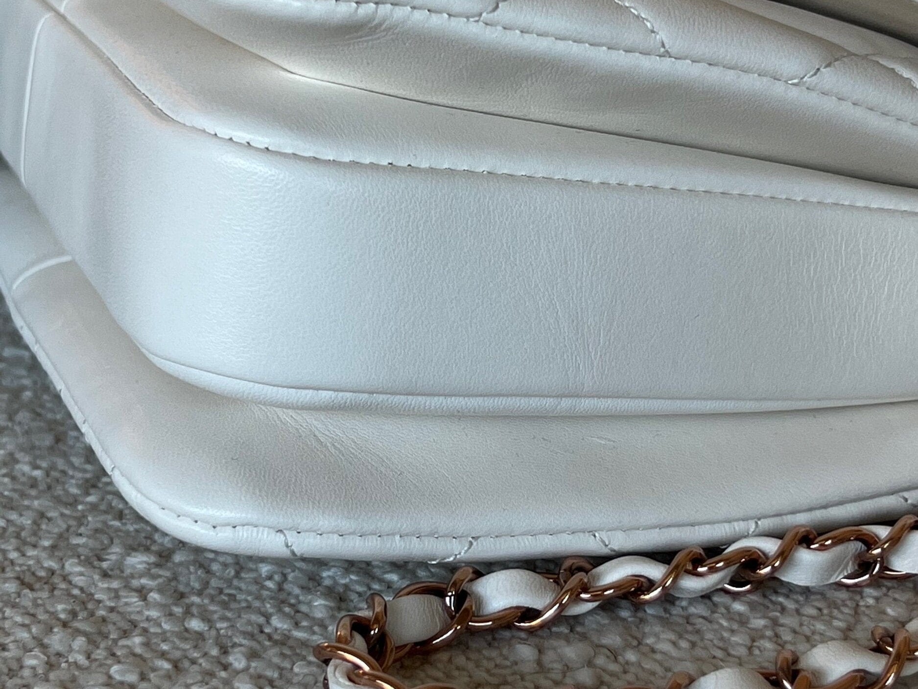 CHANEL Handbag Chanel 21B Small White Lambskin Quilted Trendy CC w/ Rose Gold Hardware - Redeluxe